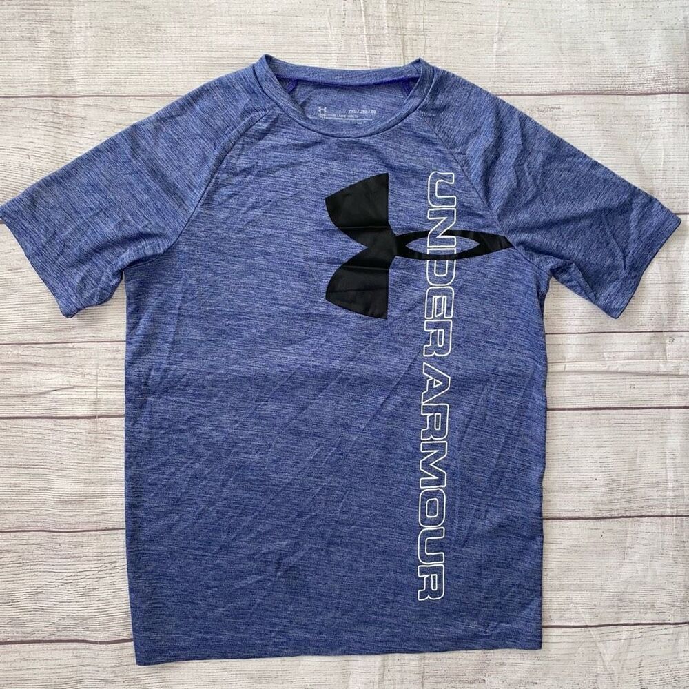 Under Armour youth XLG loose fit heat gear short sleeve Crewneck t-shirt blue